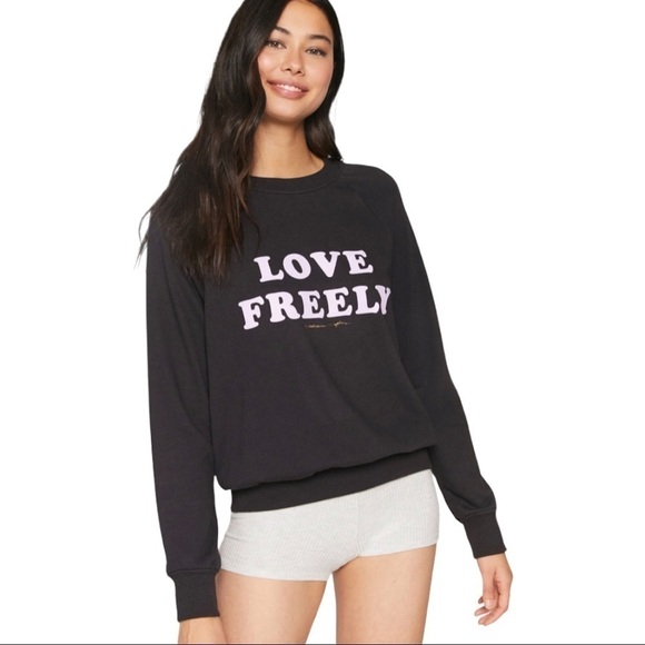 Spiritual Gangster Tops - NWT SPIRITUAL GANGSTER Love‎ Freely Old School Pullover Sweatshirt Size M